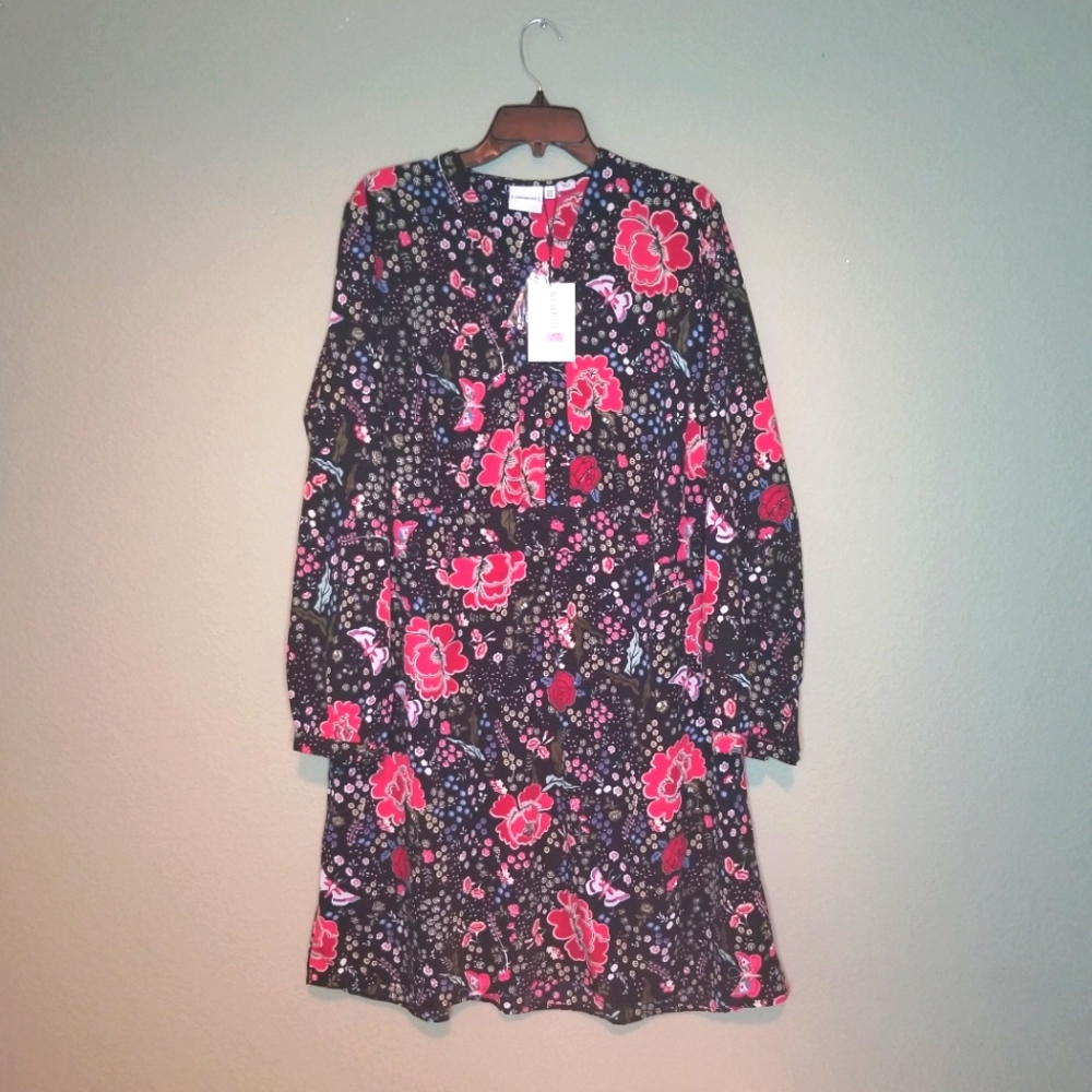 Flirty knee high dress